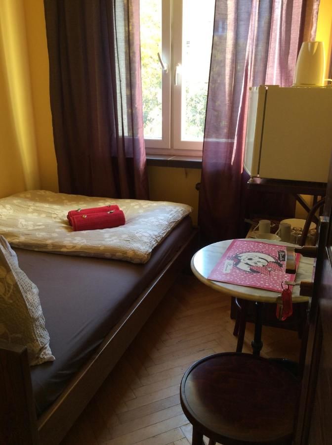 Проживание в семье mika rooms - 22 Korotynskiego Street Варшава