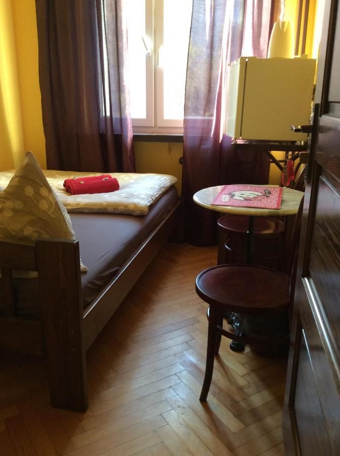 Проживание в семье mika rooms - 22 Korotynskiego Street Варшава-20