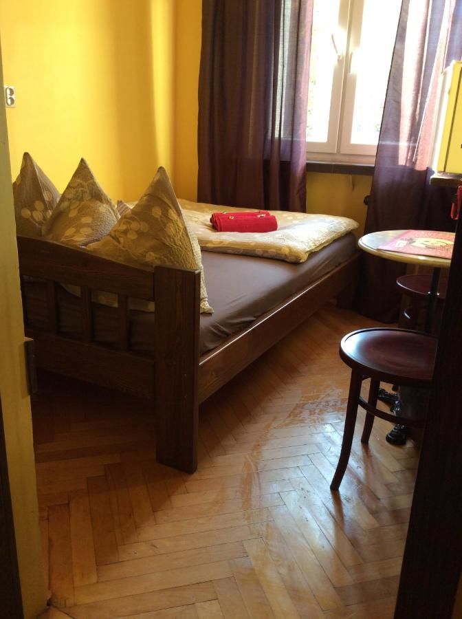 Проживание в семье mika rooms - 22 Korotynskiego Street Варшава-34